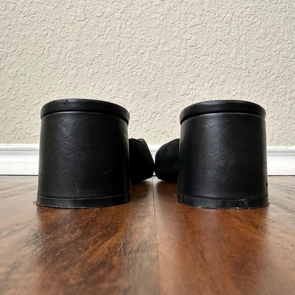 LOU Eva Mule in Black Italian Suede Leather - Picture 7 of 11